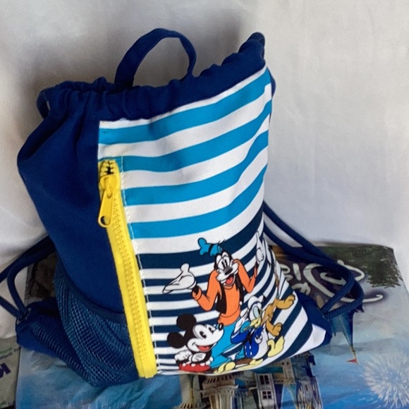 Disney parks backpack - Picture 6 of 8